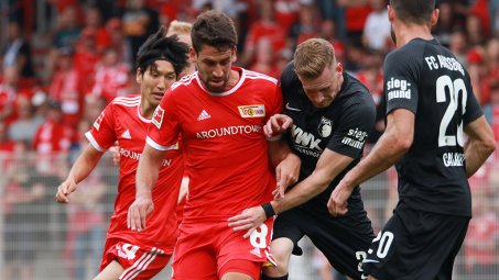 1. FC Union take on Augsburg