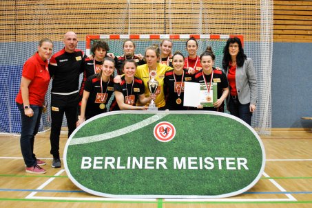 1. Frauen gewinnen Berliner Hallenmeisterschaft