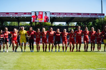 18,045 people in the Alte Försterei watched Union's first-leg win over SV Henstedt-Ulzburg. As the final home game of a wonderful season, it couldn't have been any finer. 