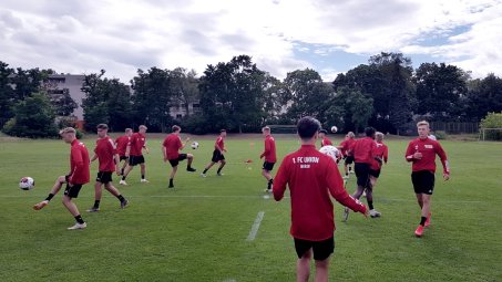 A-Junioren zurück auf dem Trainingsplatz