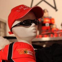 AFTV: Fanshop-Team lädt zur Party ein.