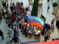 Autogrammstunde im Parkcenter Treptow mit der Bewag