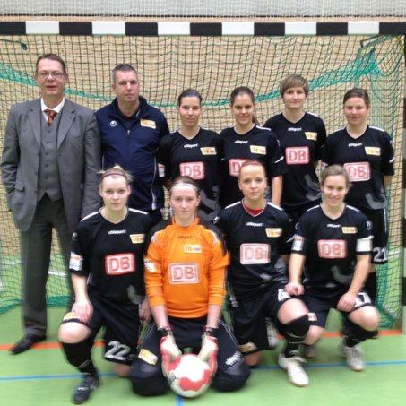 DB-Hallencup: Eiserne Ladies erobern zweiten Platz