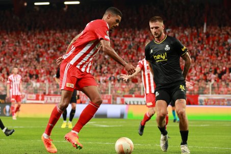 Danilho Doekhi takes on...