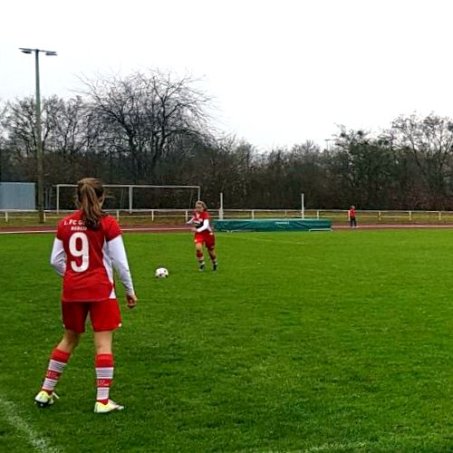 Deutlicher Erfolg: Die U15-Juniorinnen siegen beim FC Internationale