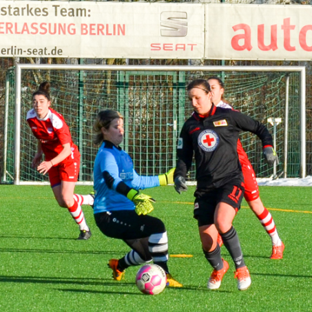 Die Eisernen Ladies siegen im Test gegen den FF USV Jena II