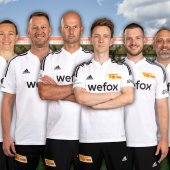 Die Mechaniker - Dr. med. Marvin Minkus, Karina Marcy, Silvio Thieme, Sven Kuhlbrodt, Maximilian Perschk, Robert Kemna, Thomas Riedel, Dr. med. Clemens Gwinner (v.l.n.r.)