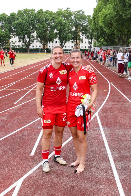 Dina and Katja Orschmann. Scorer and provider of the only goal of the day against Viktoria