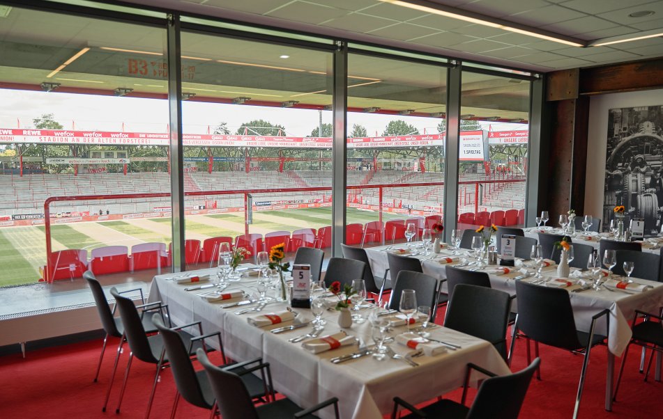 Eisern Lounge_04.jpg