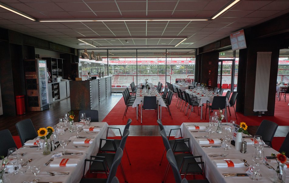 Eisern Lounge_12.jpg