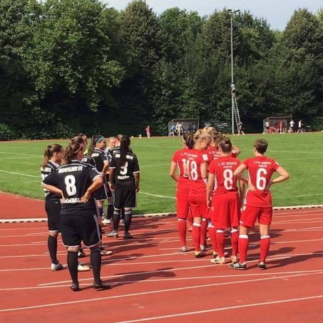 Eiserne Ladies gewinnen das Aufsteiger-Duell