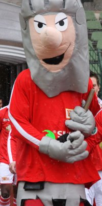 Eiserne Ostern: Auf zum Fußballfest mit der ganzen Familie!