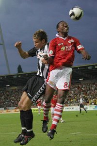 Englische Woche: Zu Gast beim &quot;Favoritenschreck&quot;