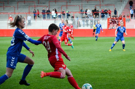 FF USV Jena II zu Gast bei den Eisernen Ladies