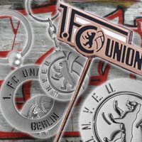 Fanshop: Needles &#039;n pins