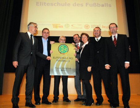 Flatow-Oberschule ist "Eliteschule des Fußballs"