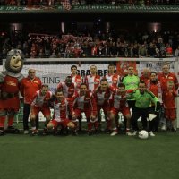 FlexStrom-Cup 2013: Traditionsmannschaft verdrängt Hertha von Platz drei