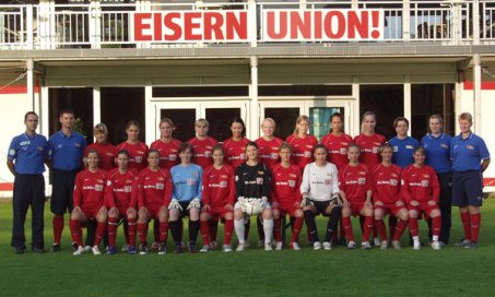 Frauen am Sonntag in Kiel