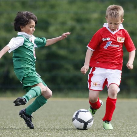 Fußball-Ferien-Camp im Sommer - Jetzt die letzten Plätze sichern!