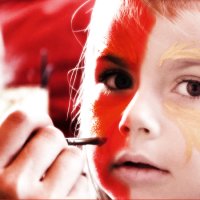 Generation Gegengerade lädt zum Fan-und Kinderschminken in den Fanshop