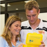 Gesundes Frühstück: Christian Stuff unterstützt Bio-Brotbox für Schulkinder