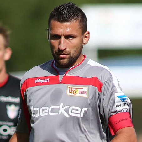 Im Amt bestätigt: Torsten Mattuschka bleibt Kapitän