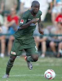 John Jairo Mosquera pausiert verletzt