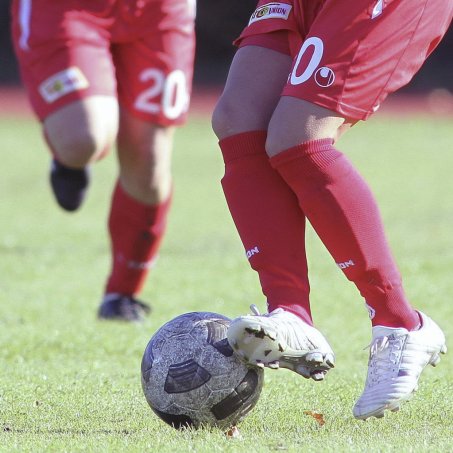 Kein Glück beim Tabellennachbarn: Eiserne Ladies verlieren mit 1:2