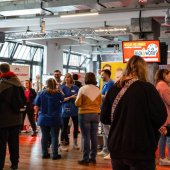 Kick & Work_1NS07295.jpg