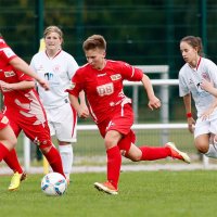 Klarer Sieg zum Auftakt