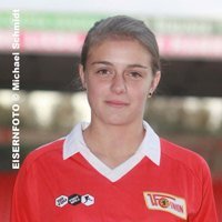 Madeleine Wojtecki beim DFB-Sichtungslehrgang