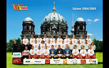 Mannschaftsfotoserie 2004 fortgesetzt.