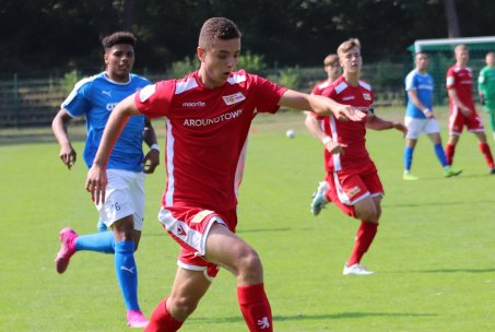 Mit breiter Brust nach Kiel