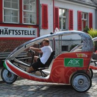 Mit den Eisernen Bike-Taxen bequem ans Ziel