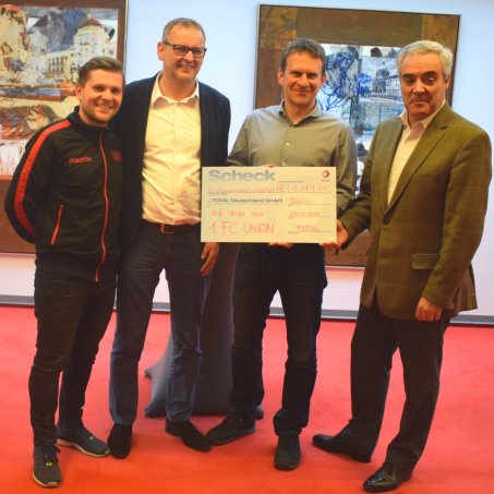 Mit der TOTAL-Tankkarte den Eisernen Nachwuchs unterstützen