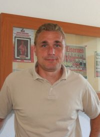 Oskar Kosche, Geschäftsführer.