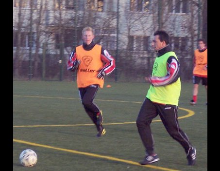 Popov trainiert mit der Mannschaft