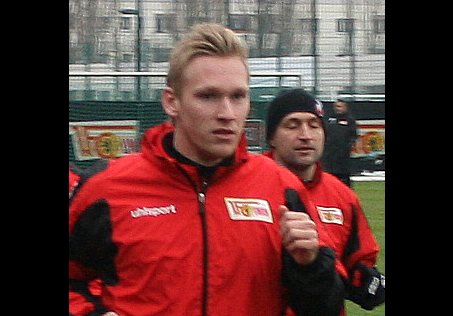 Probespieler: Stefan Nijland trainiert mit den Profis