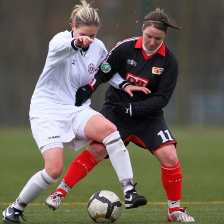 Punktspiel am Sonntag: 1.Frauen gegen Lichterfelder FC