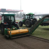 Rasentagebuch: Tag 1 - Abschälen