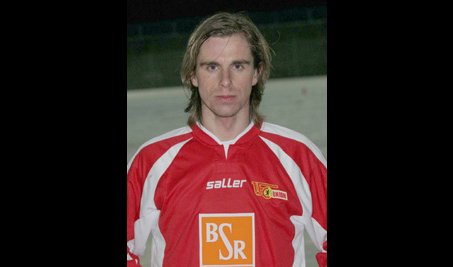 Sebastian Bönig bleibt langfristig "eisern"