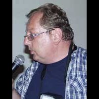 Stefan Hupe, Eiserner V.I.R.U.S.