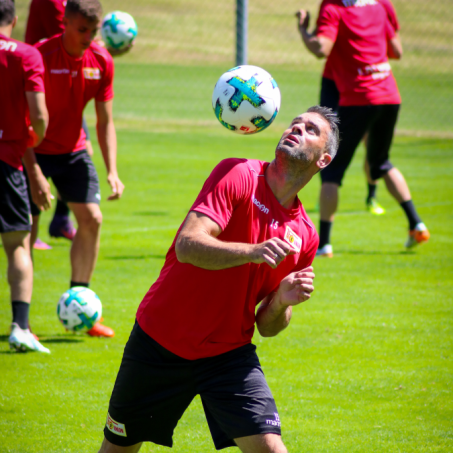 Technik, Zweikampf und Gewitter