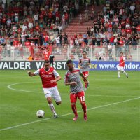 Trainingsauftakt: Uwe Neuhaus startet mit 26 Spielern in die Vorbereitung 