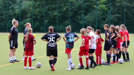 Trainingsauftakt der U13-Juniorinnen