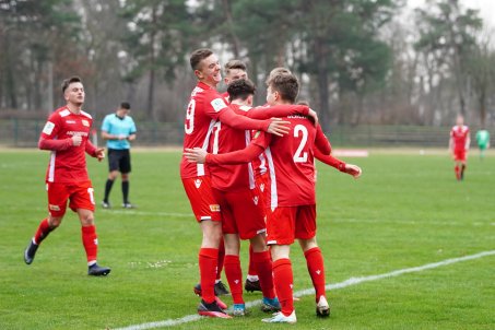 U19 besiegt Dynamo Dresden