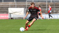 U19 holt ersten Dreier 