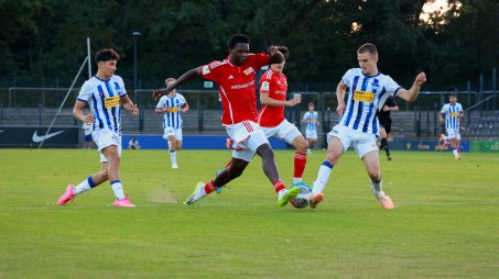 U19 verliert 0:3 im Stadtduell