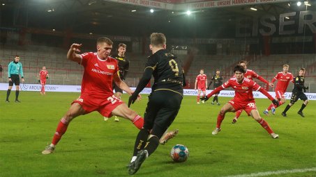Union and Widzew Lodz draw 0-0