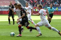 Union go down in Düsseldorf to late Neuhaus winner